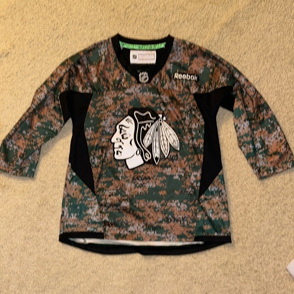 Blackhawks camo jersey
